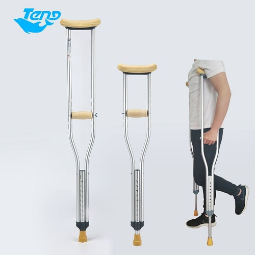 Sapa sing ora kudu nggunakake crutch underarm?
